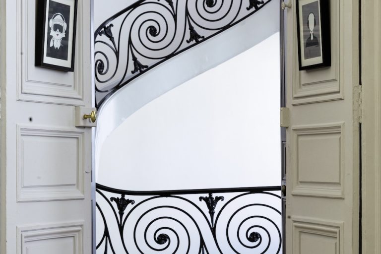 Stardust Karl Lagerfeld Collection Sale