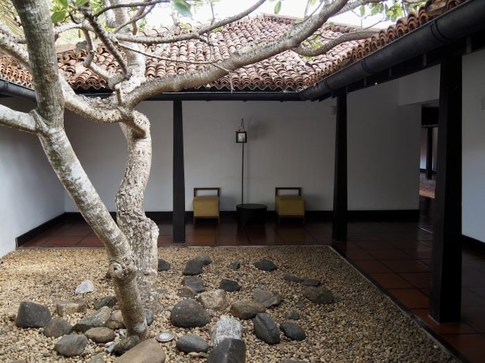 Zen courtyard designed by Geoffrey Bawa, Jetwing Lagoon Wellness hotel.