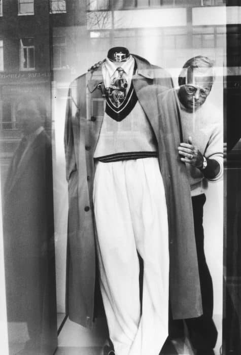 Giorgio Armani dresses a window in 1989.