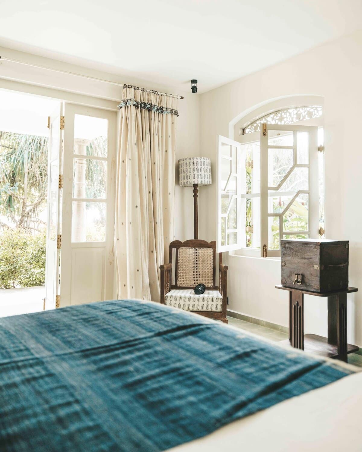 Standard Double Room, Halcyon Mawella, with off-grid mini bar made from a colonial rice bushel.
