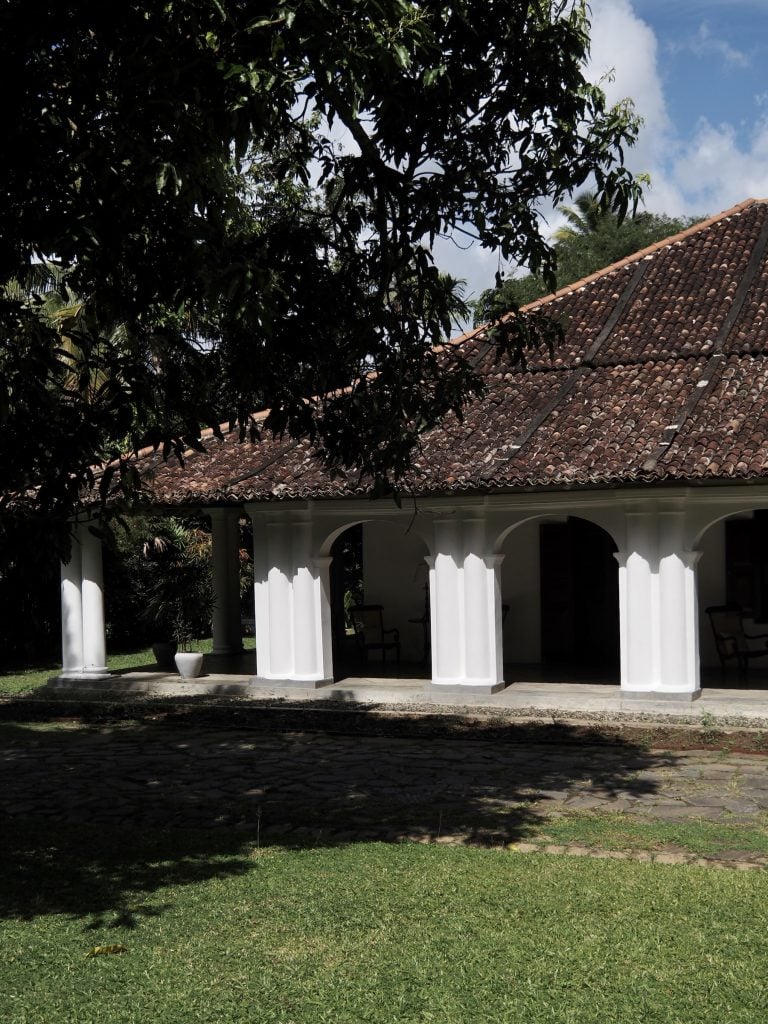 Adigar's Manor Adigar's Manor was built in 1804 in Amunugama, near Kandy, Sri Lanka.