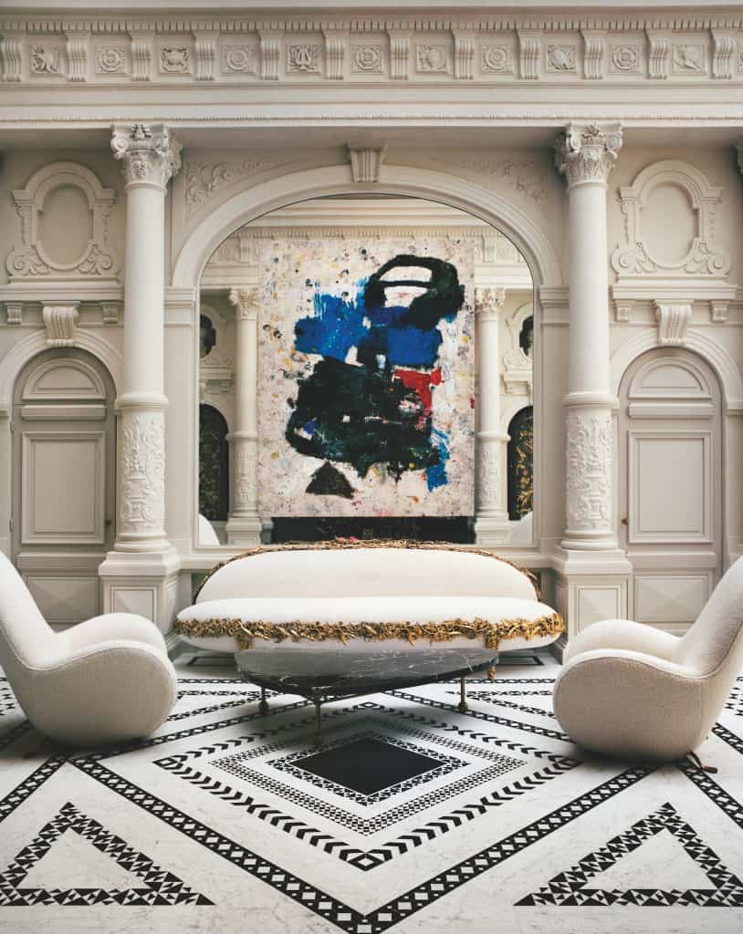 Jacques Grange. Interior by Jacques Grange, with pieces by Ernst Kühn, Fernando et Humberto Campana, Jean Royère and Joe Bradley.